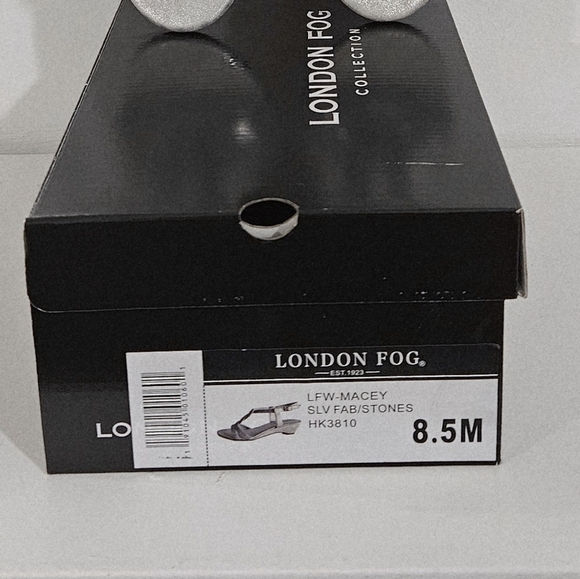 London Fog "Macey" wedge dress sandals.Silver - Picture 3 of 8
